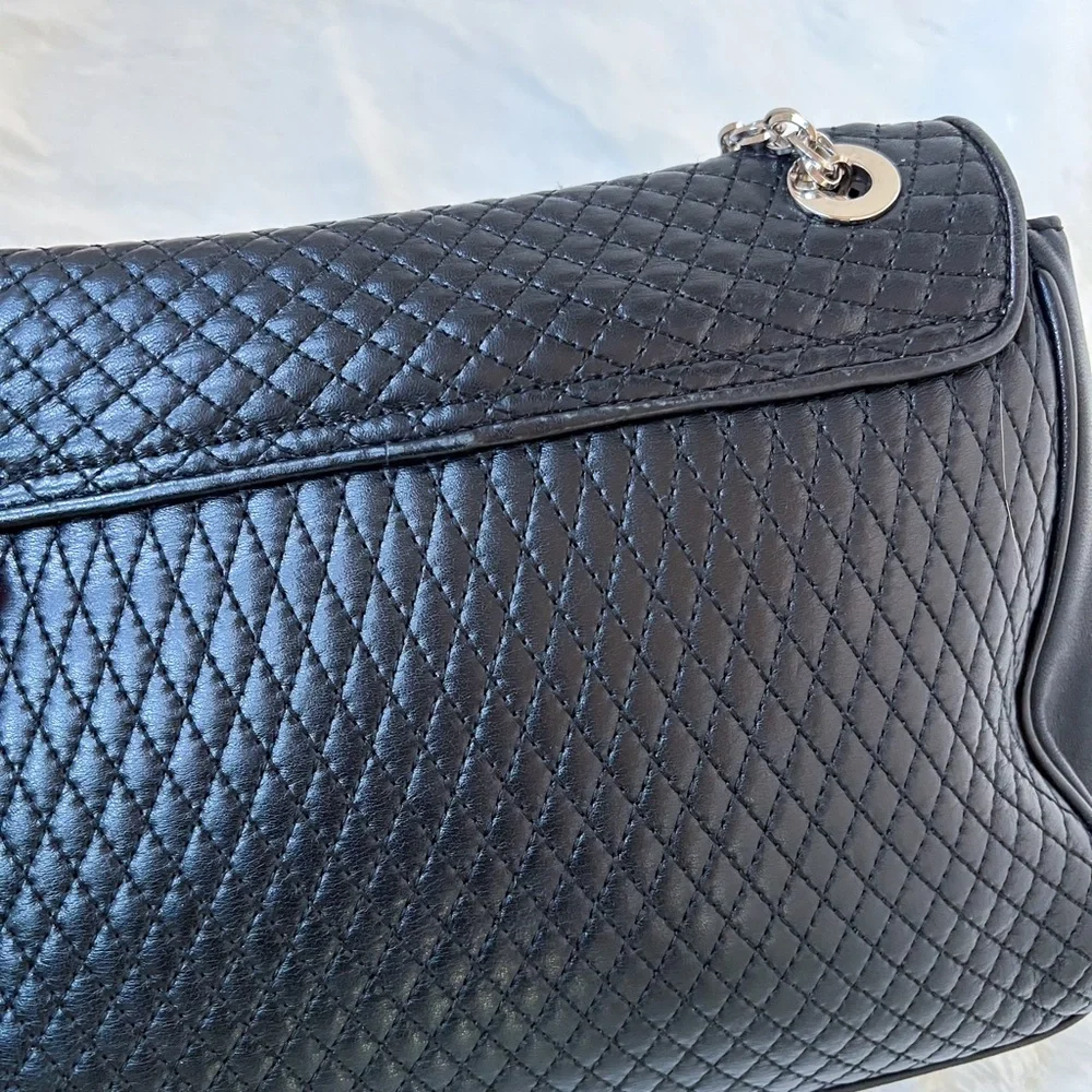 Ann Taylor Genuine Leather Quilted Flap Shoulder Handbag Black Chain Strap - Picture 11 of 17
